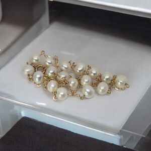 10K Yellow Solid Gold White Pearl Necklace Size 16 Inches Beautiful